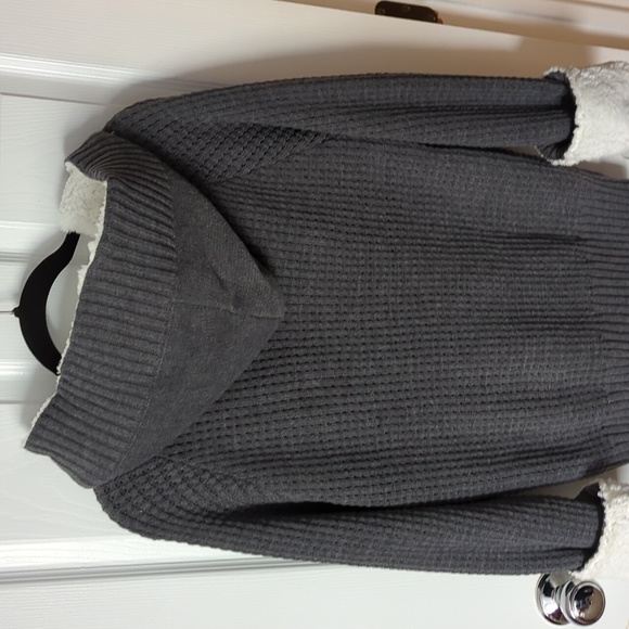North style soft sweater jacket - Picture 4 of 4